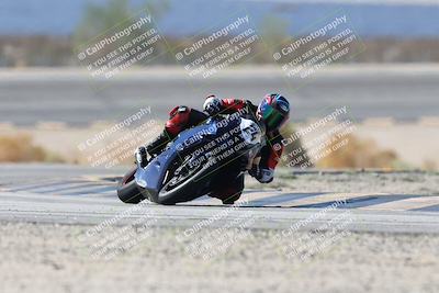 media/Oct-05-2025-CVMA (Sun) [[beeef4f201]]/Race 2-Supersport Middleweight/